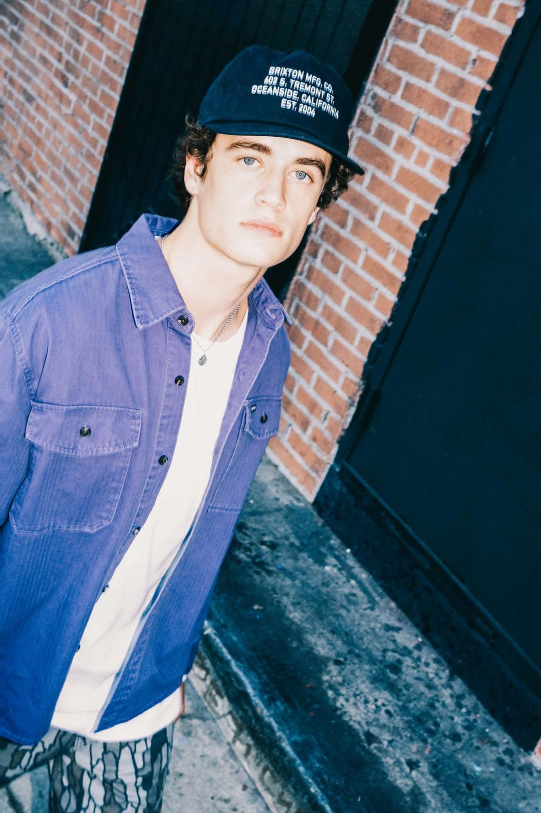 Brixton Herringbone Lightweight Relaxed Overshirt (Men&